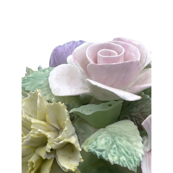 Vintage Bone China Florals in Vase Staffordshire England - Picture 5 of 7